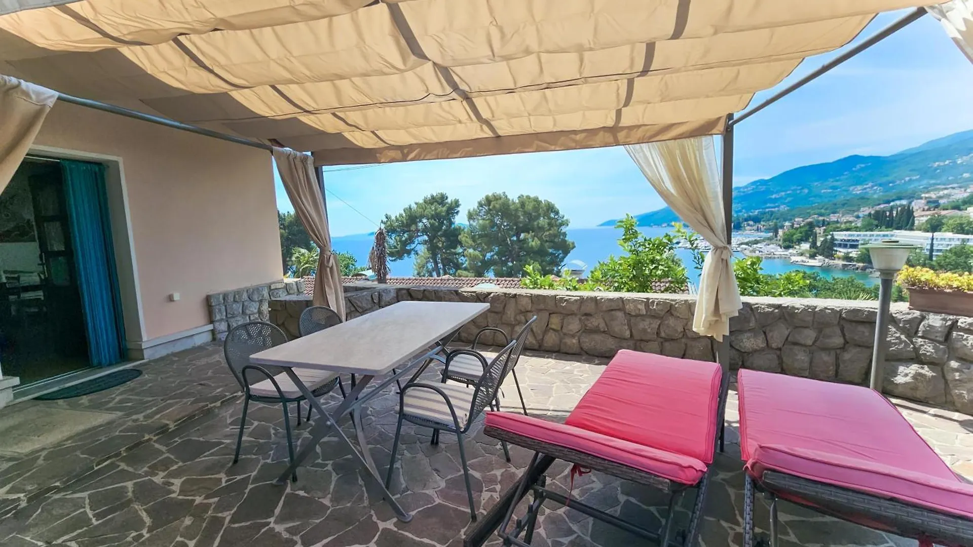 Apartments Villa Vosilla Opatija 0*,  Kroatien